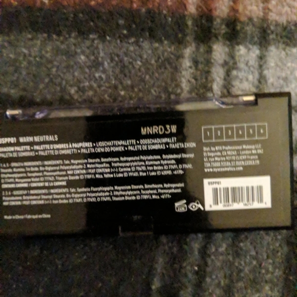 Nyx - Picture 2 of 2